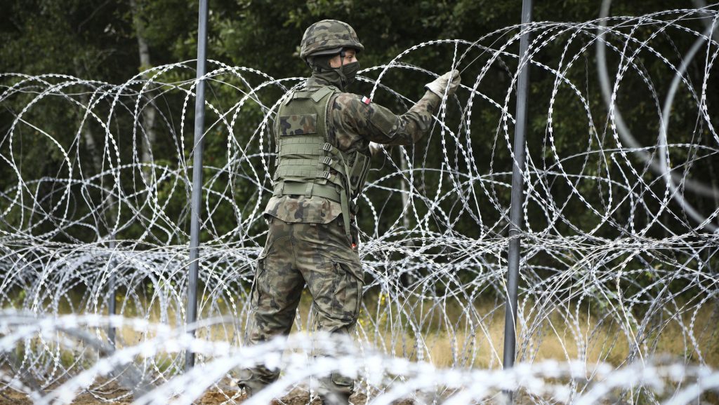 Magyar katonák részvételéről is tárgyalnak a lengyel-fehérorosz határon