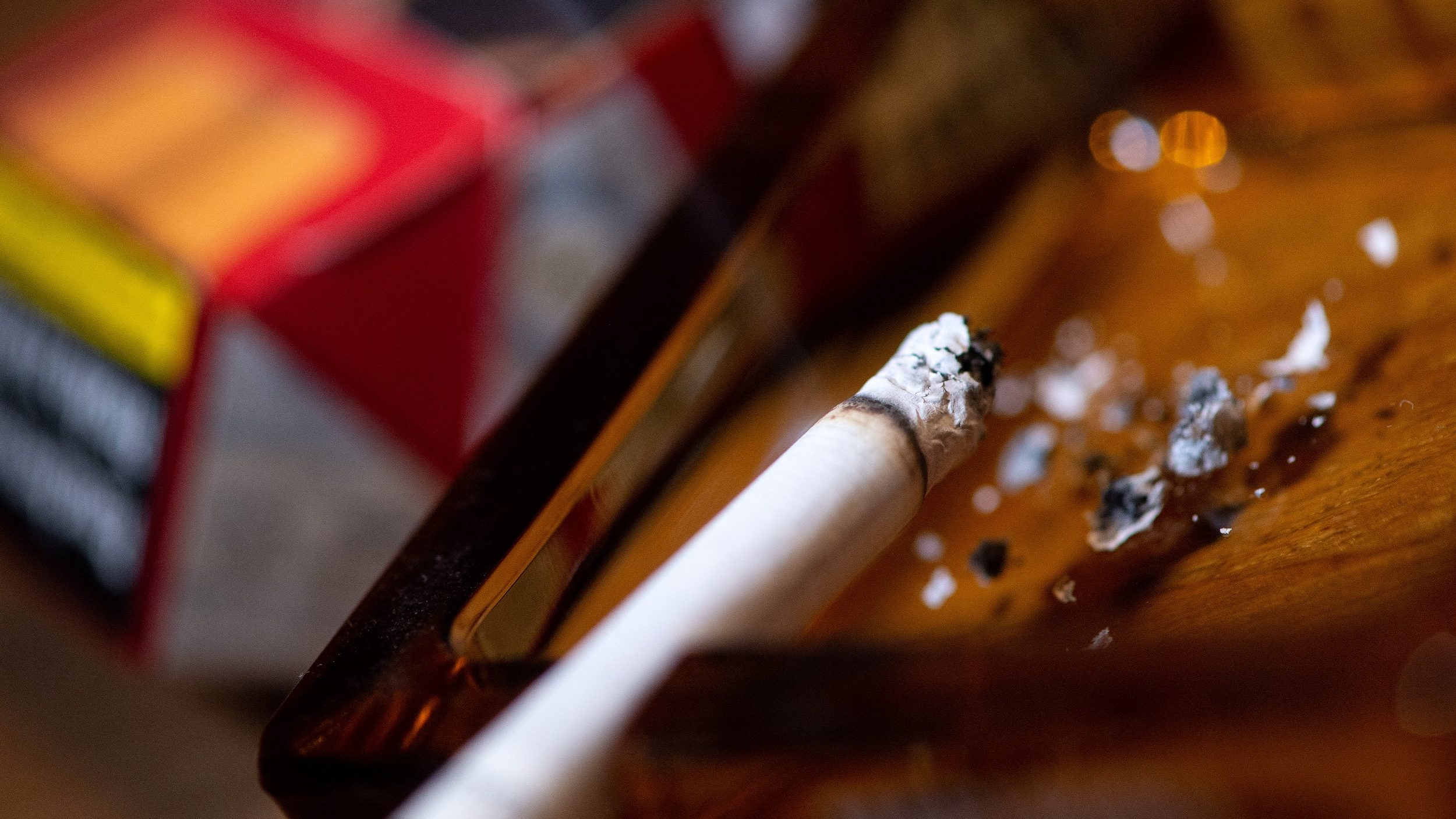 Dohányzást tiltó tábla – cserélje le 2019. december 31-ig!