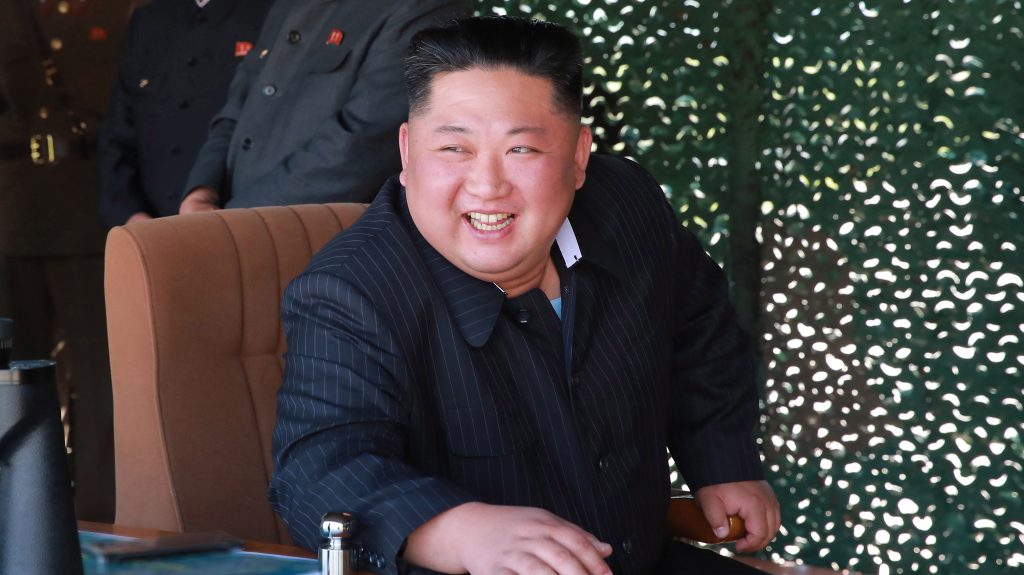 Észak-Koreában betiltották a nevetést