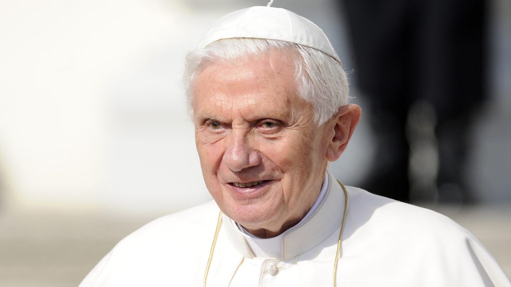 Nem mondott igazat XVI. Benedek a szexuális visszaélésekkel kapcsolatos nyomozásról