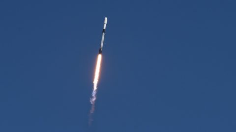 Mégsem a SpaceX rakétája ütközik a Holddal hamarosan