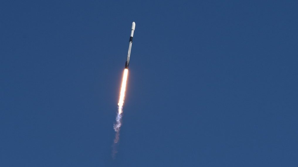 A Holdba csapódik a SpaceX kontrollálhatatlan rakétája