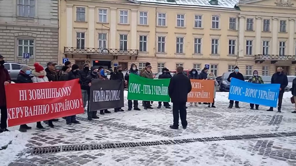 Soros György ellen tüntettek Lembergben