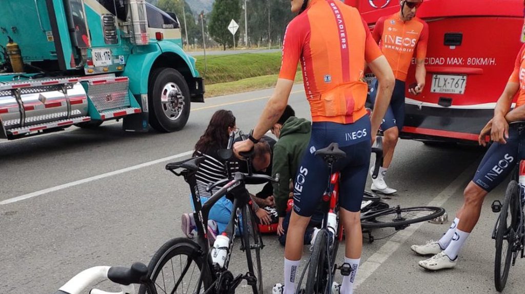 Busszal ütközött edzés közben a Tour- és Giro-győztes versenyző