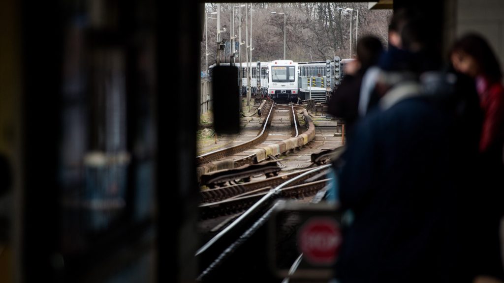 Utasok nélküli metrók ütköztek össze az M3-as vonalán