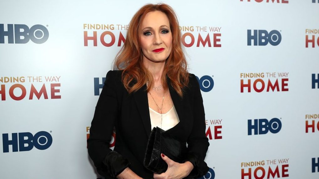 Átnevezik a J. K. Rowling nevét viselő iskolai házat az írónő vélt transzfóbiája miatt