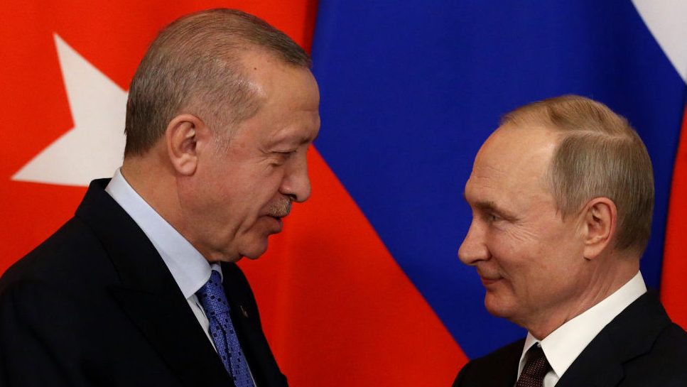 Erdogan önként jelentkezik, hogy kibékítse Oroszországot és Ukrajnát