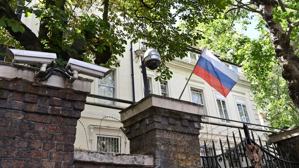Az oroszok szerint nemzetközi jogot sértenek a brit szankciók