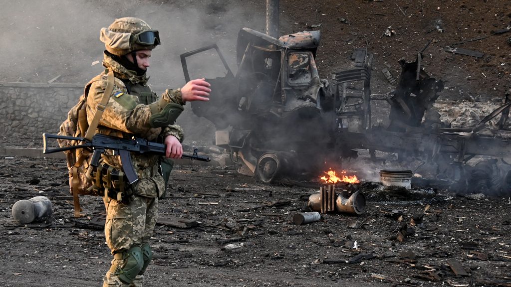 Borzalmas állapotok vannak Kijevben a bombázás után