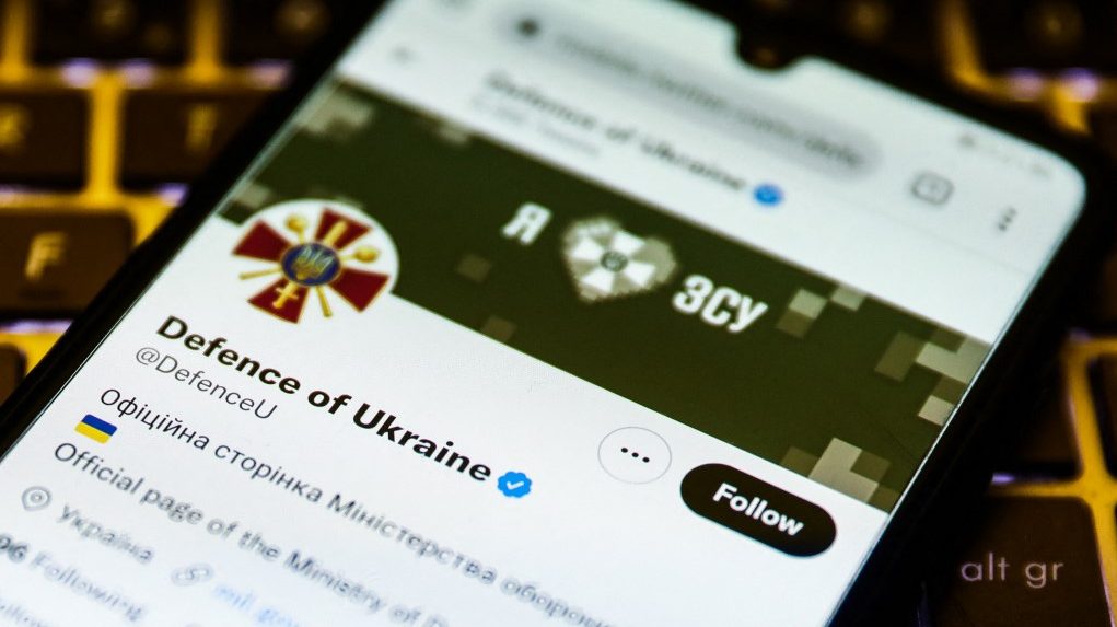 Tévedésből törölte a Twitter az orosz csapatok mozgását követő profilokat