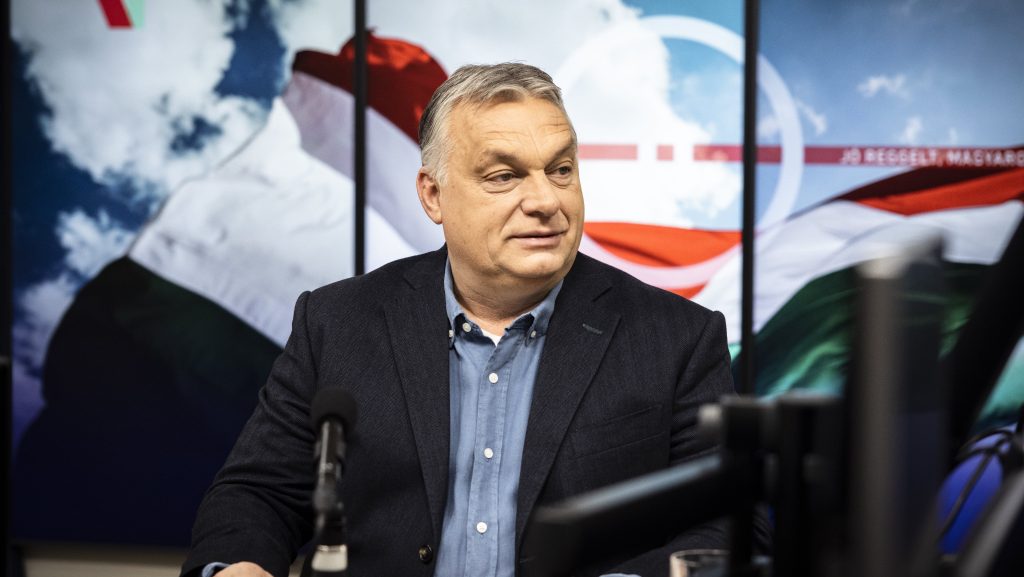 Orbán megint elmondta, hogy nem küldünk sem katonákat, sem fegyvereket az Ukrajnát lerohanó Putyin ellen