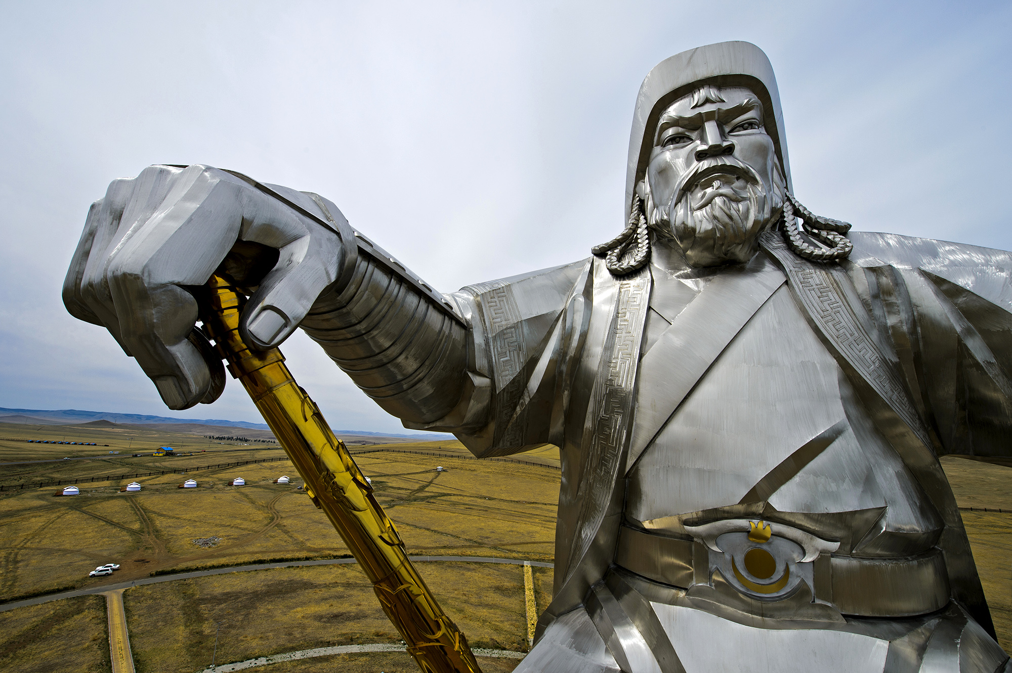 Nem hozza lázba a mongolokat a tatárjárás, amúgy is távoli rokonként tekintenek ránk