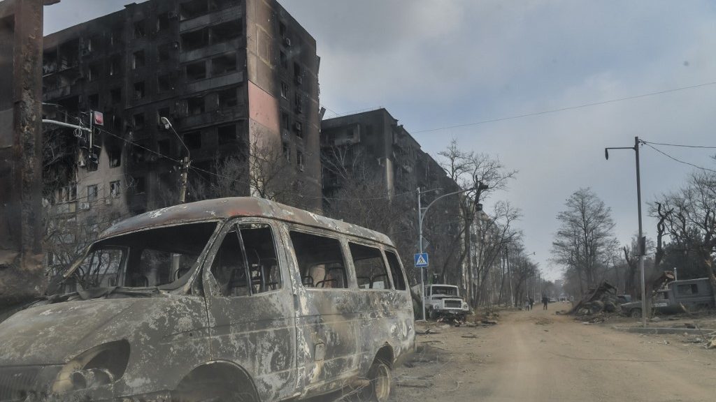 Mariupolban a lakóházak 80 százaléka megsérült vagy megsemmisült