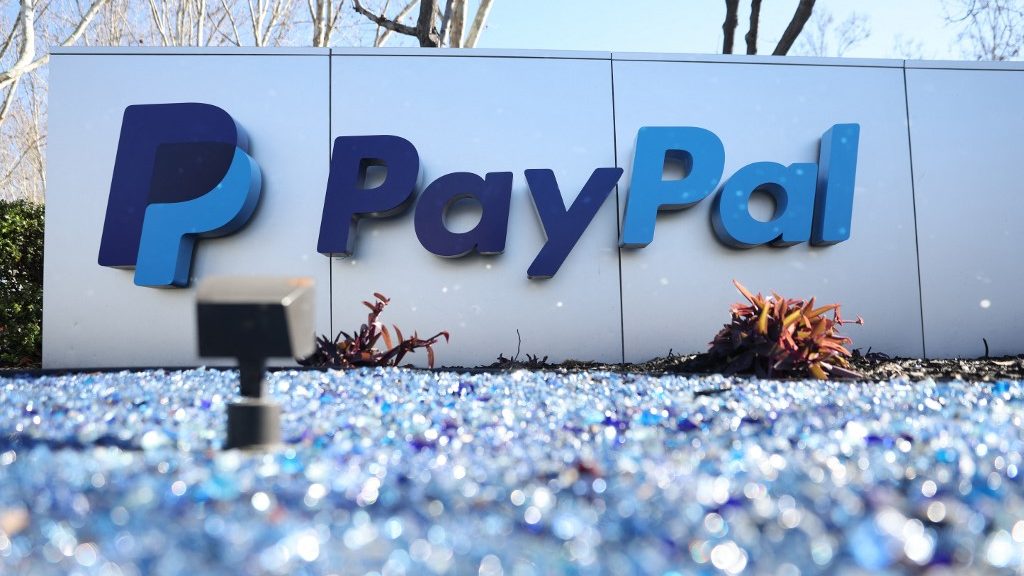 Most már PayPallal is lehet pénzt küldeni Ukrajnába