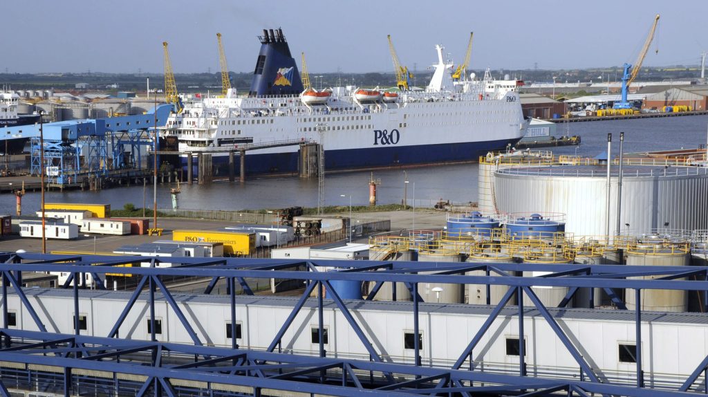 Megfeneklett Nagy-Britannia legnagyobb kompcége, a P&O Ferries