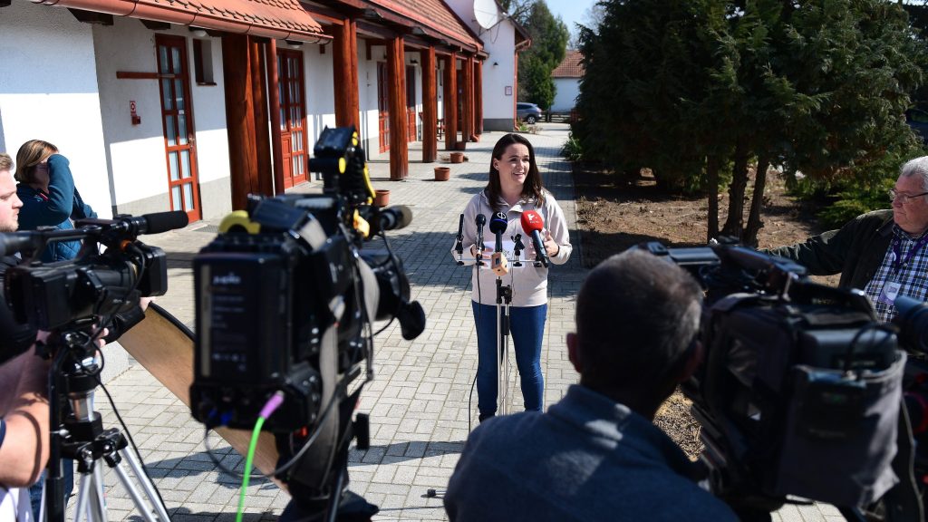Novák Katalin a magyar szívről beszélt az ukrán határon tett látogatása után