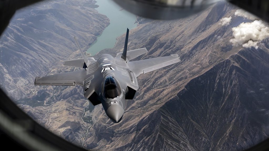 Atomfegyverek célba juttatására is alkalmas F-35-ösöket vehet Németország