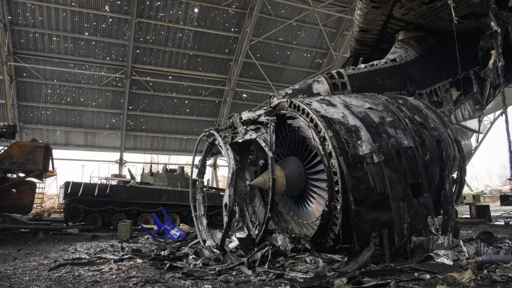 Alig maradt valami a világ legnagyobb repülőjéből az orosz támadás után