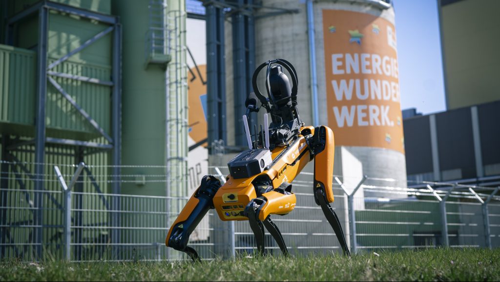 Robotkutya állt munkába egy osztrák erőműnél