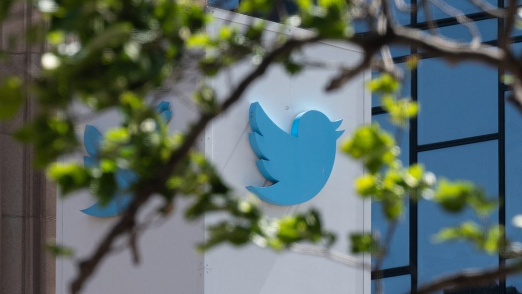A Twitter beperelte az indiai kormányt