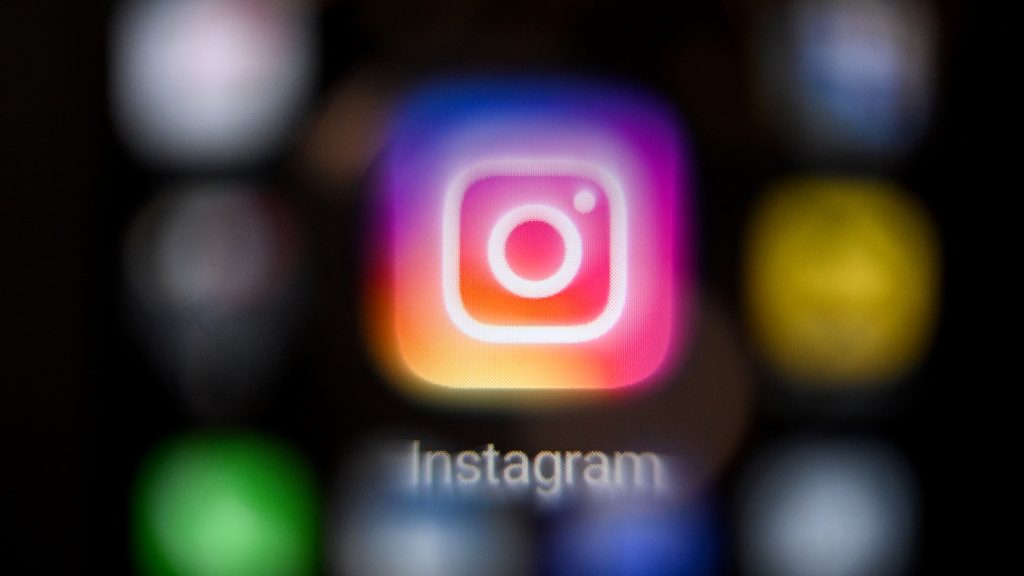 Ismét botrányba keveredett az Instagram