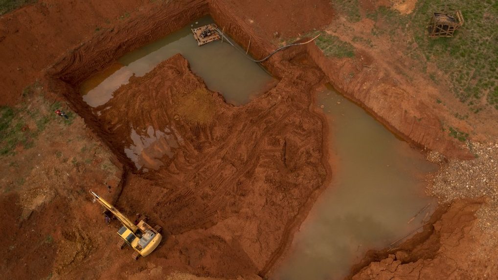 Techóriásokat hoztak kapcsolatba illegális amazonasi aranybányászattal