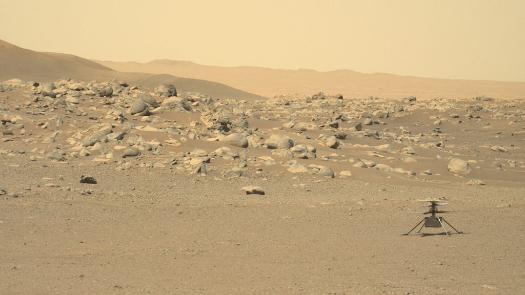 Idegen objektum tapadt a Marson a NASA robotjára