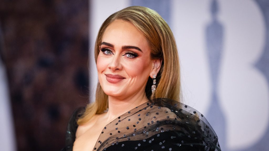 Ha nem vált volna belőle világhírű popdíva, Adele legszívesebben irodalomtanár lenne