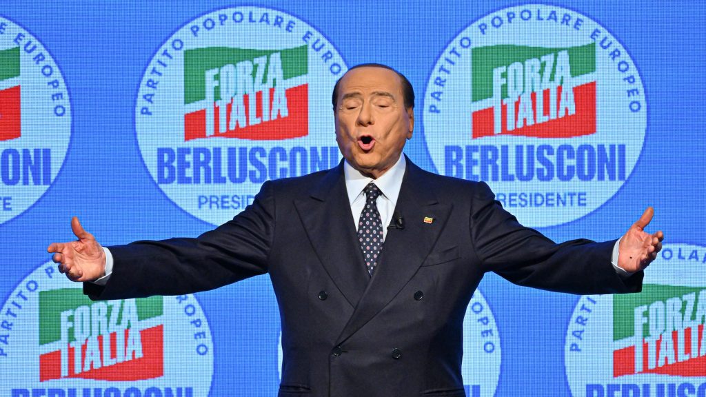 Musical készül Berlusconiról