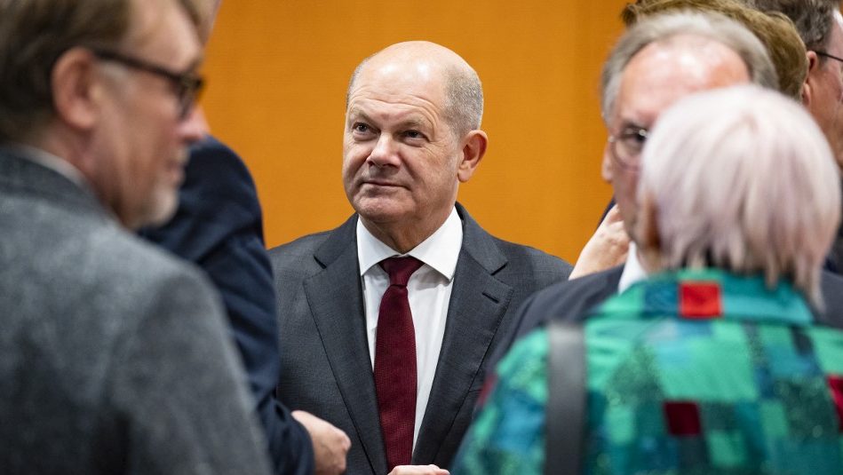 Scholz figyelmeztette Kínát, hogy ők és Németország egyenrangú partnerek