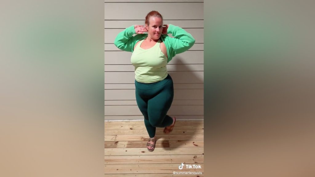 Megalázták, nem engedték fel egy hullámvasútra a plus-size anyukát