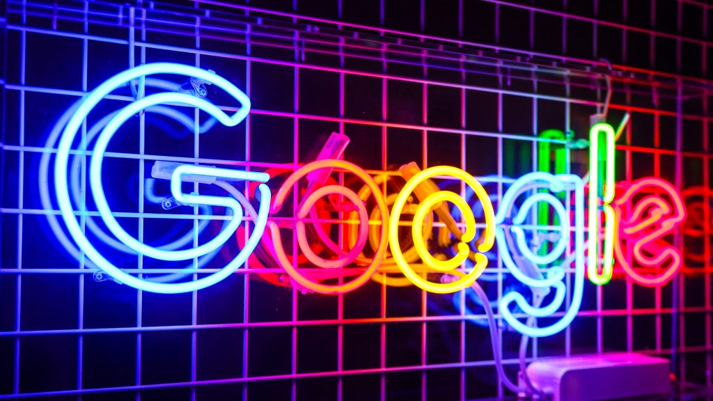 Magyar kutató előtt tiszteleg a Google