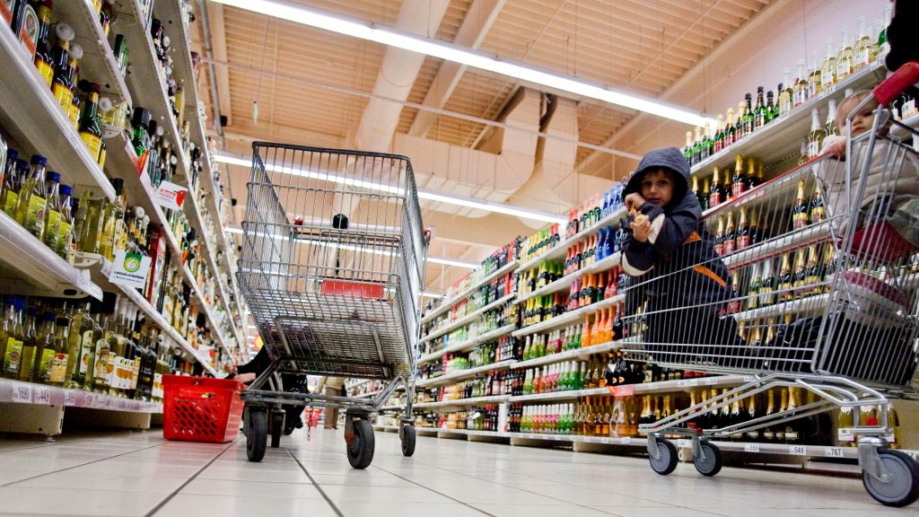 Ízesített sört hívott vissza az Auchan, sérülést okozhat