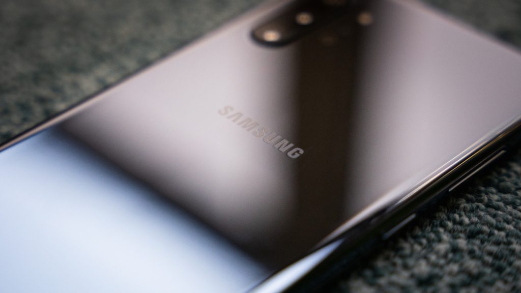 Több millió Samsung mobil került veszélybe