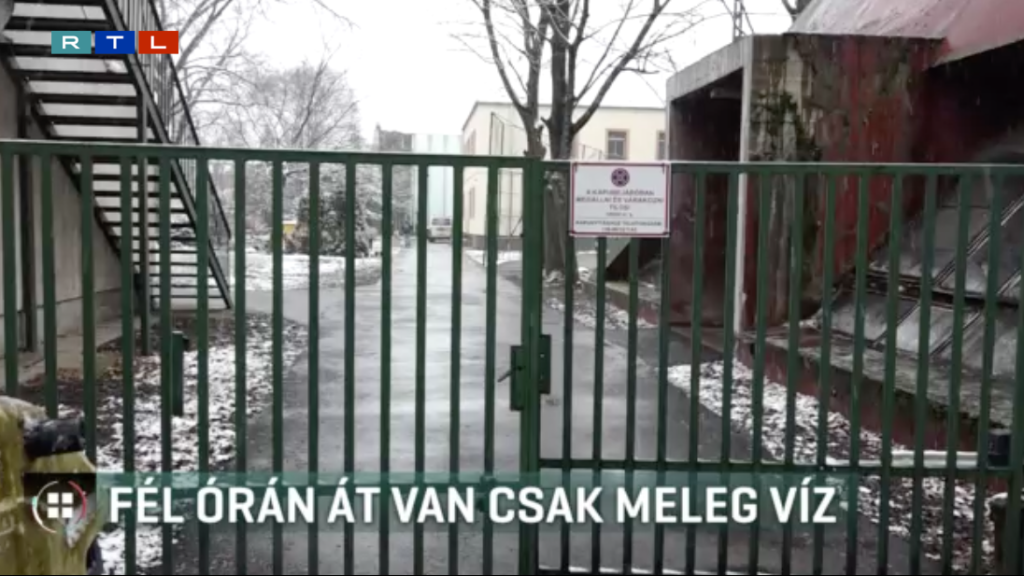 Naponta fél órára van melegvíz egy Békéscsabai kollégiumban a diákok szerint