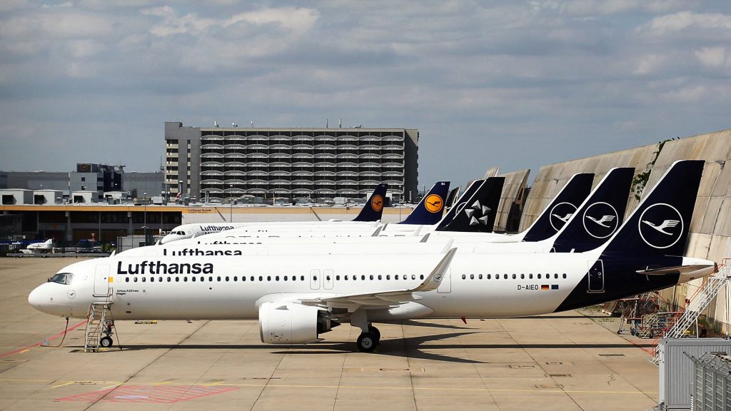 Megbénult a Lufthansa informatikai rendszere, ezrek maradtak járat nélkül