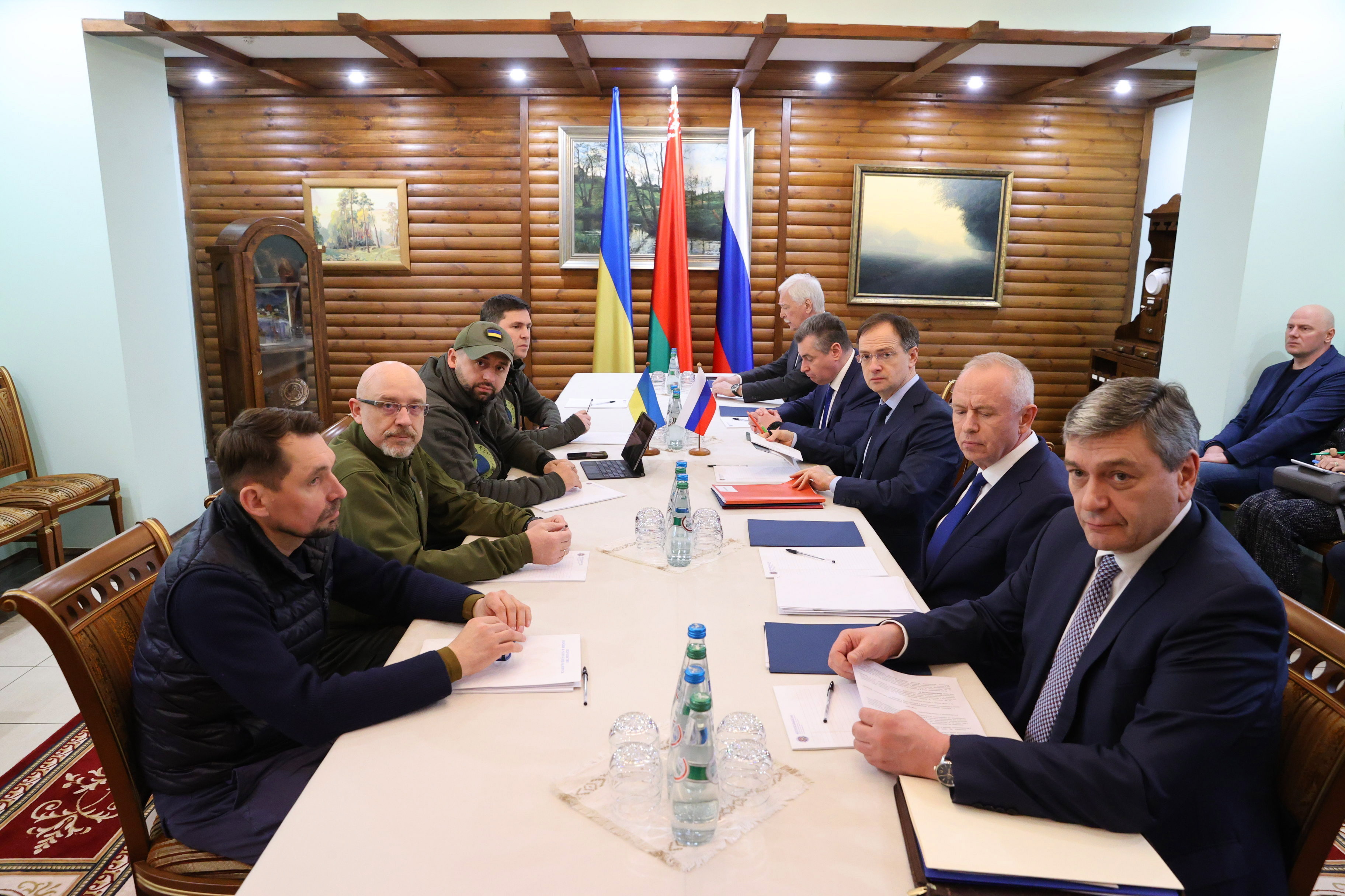 Zelenszkij kérésére mégis Olekszij Reznyikov marad az ukrán védelmi miniszter 1
