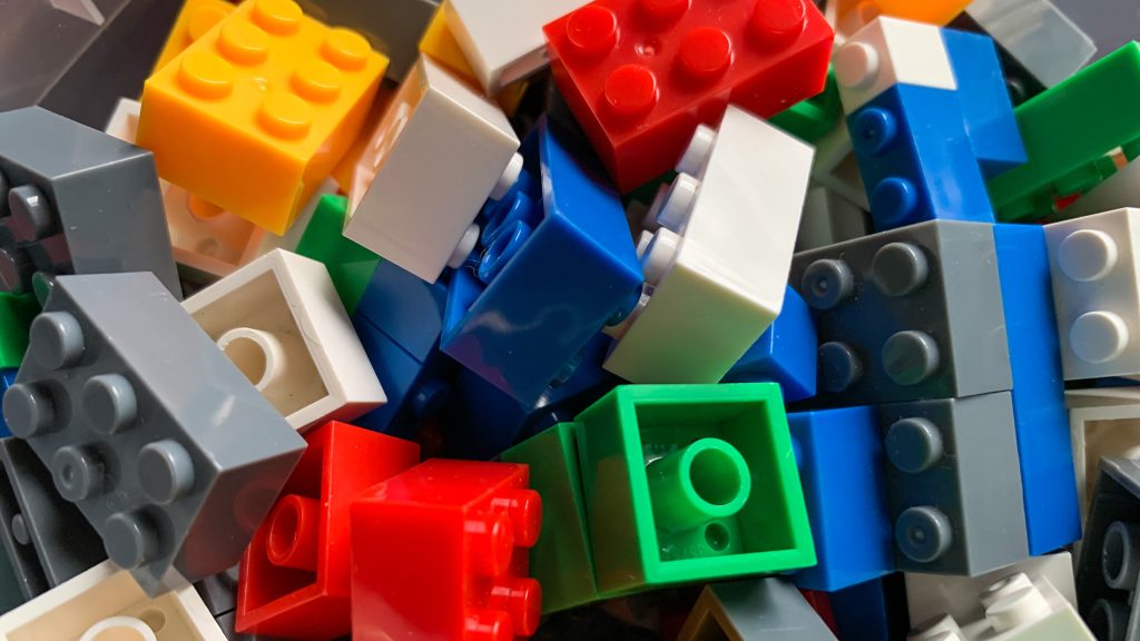 Ennyi idő után kakiljuk ki a lenyelt LEGO-t