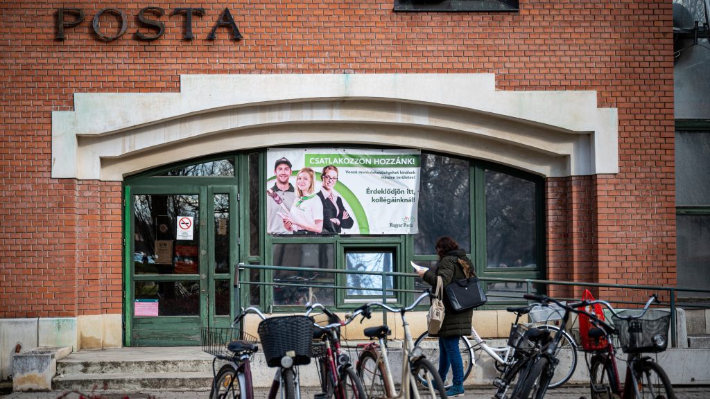 Petícióban sürgetnek bérmegállapodást a postások