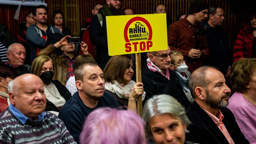 Elkaszálta az LMP akkumulátorgyárakról szóló népszavazási kérdését az NVB