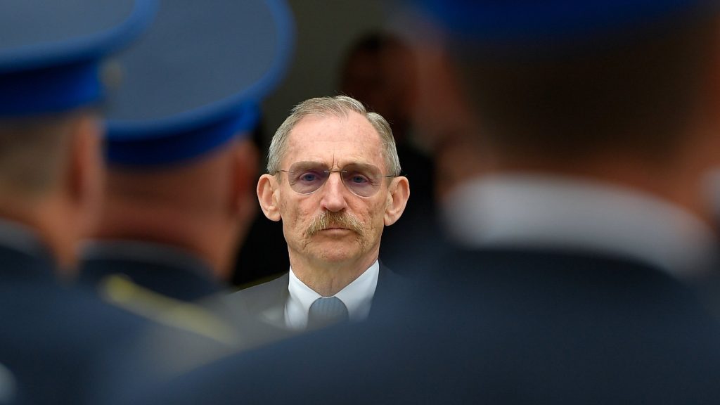 Pintér Sándor hallgatta ki a magyar Terence Hillt