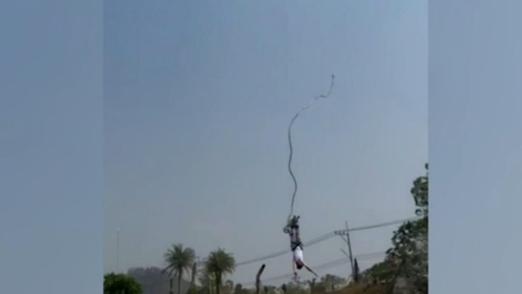 Elszakadt a gumikötél bungee jumping közben Thaiföldön