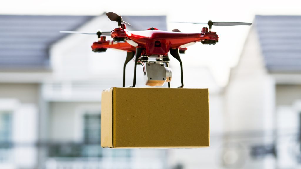 Hamarosan drónok szállíthatják a csomagokat