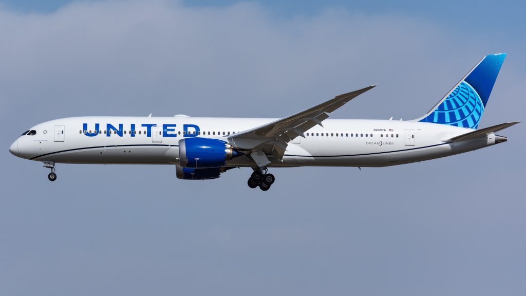 Ki akart ugrani egy utas a repülőgépből a United Airlines járatán