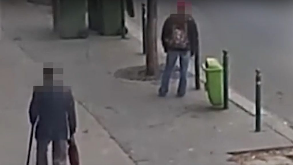 Videón a fővárosi nyugdíjasokat összeverő és kirabló férfi
