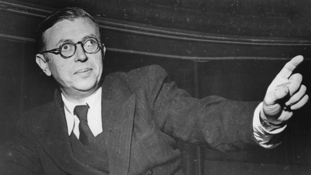 Egy szentpétervári bíróság betiltott egy képet és egy idézetet Jean-Paul Sartre-ról