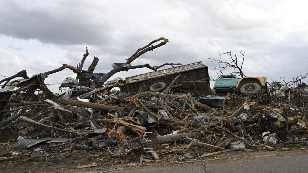 Egy hét alatt a második viharzóna okoz tornádókat Amerikában