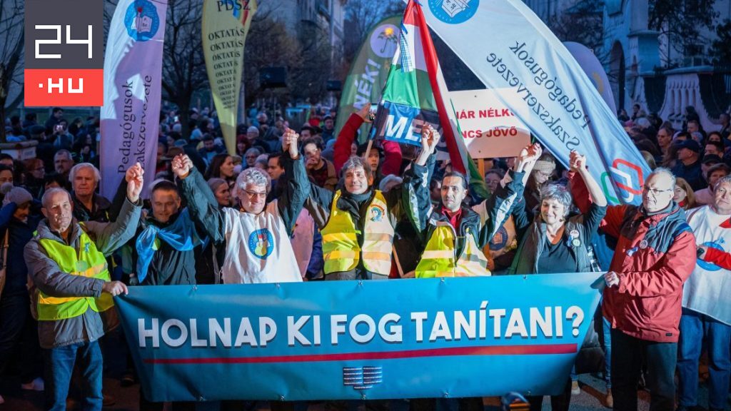 MSZP: Házon kívül is emelje Orbán Viktor a fizetéseket