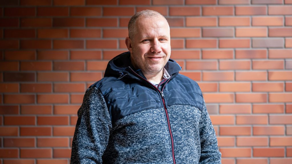 Akad olyan, aki még a hortobágyi csirkehúsos raviolira is parmezánt tesz