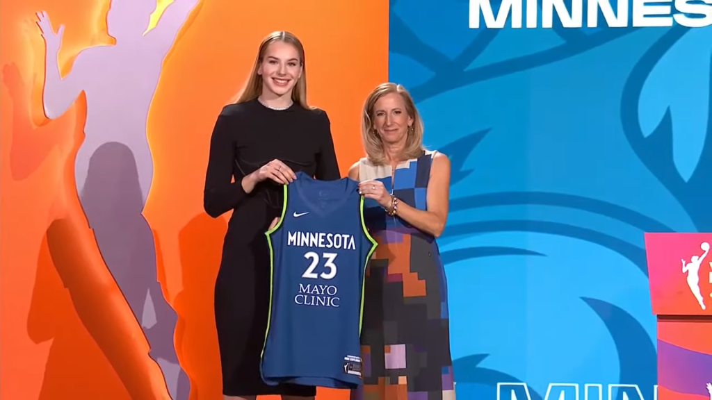 Magyar játékost draftoltak a női NBA-be